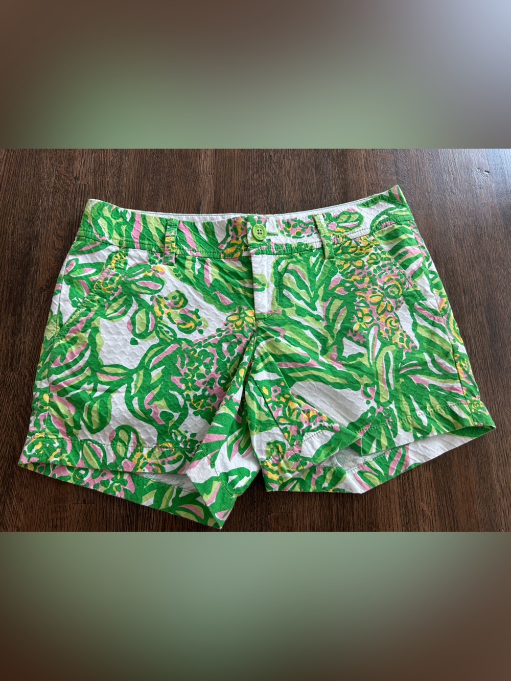 Lilly Pulitzer Callahan Shorts - Size 4 Classic White Green Yellow Pink